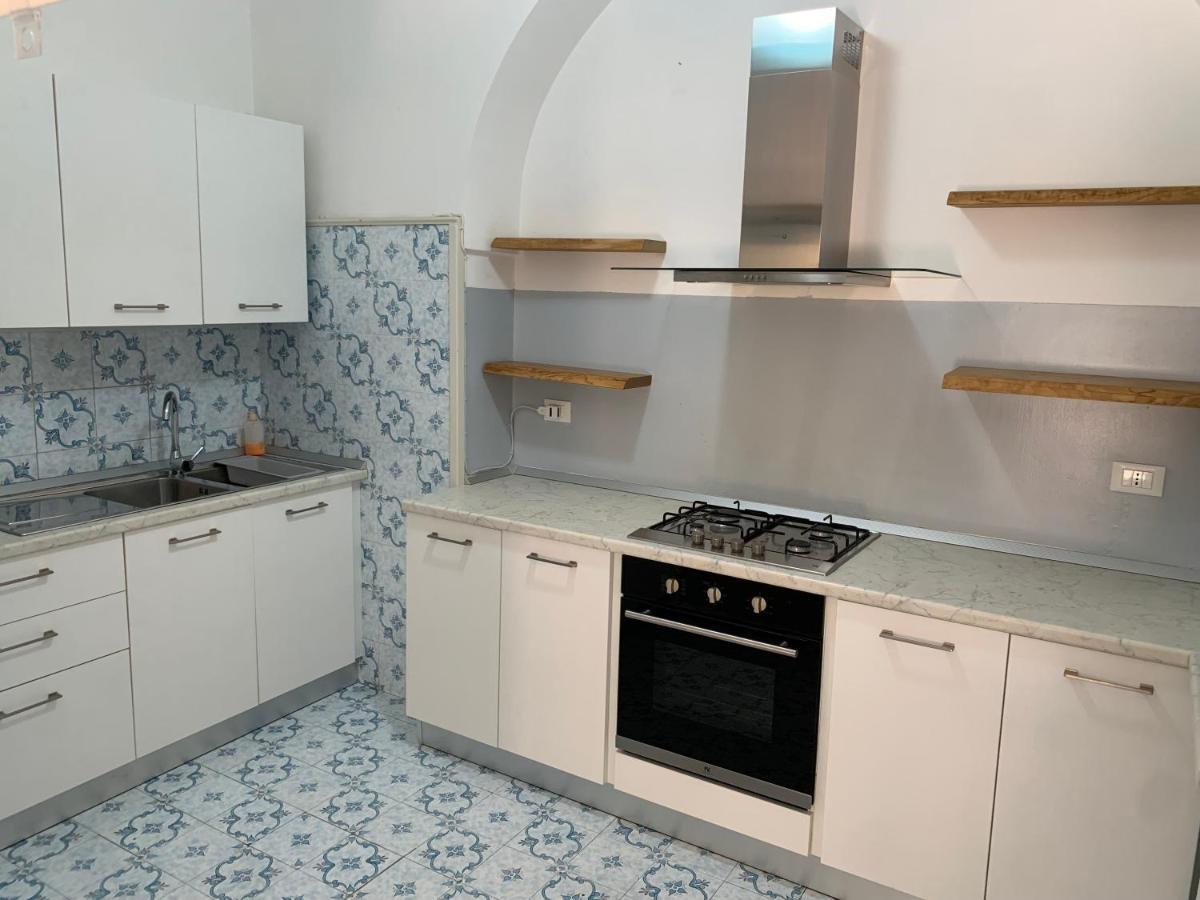 Villa Cesarea Dimora Di Charme 산타체사리텀 외부 사진