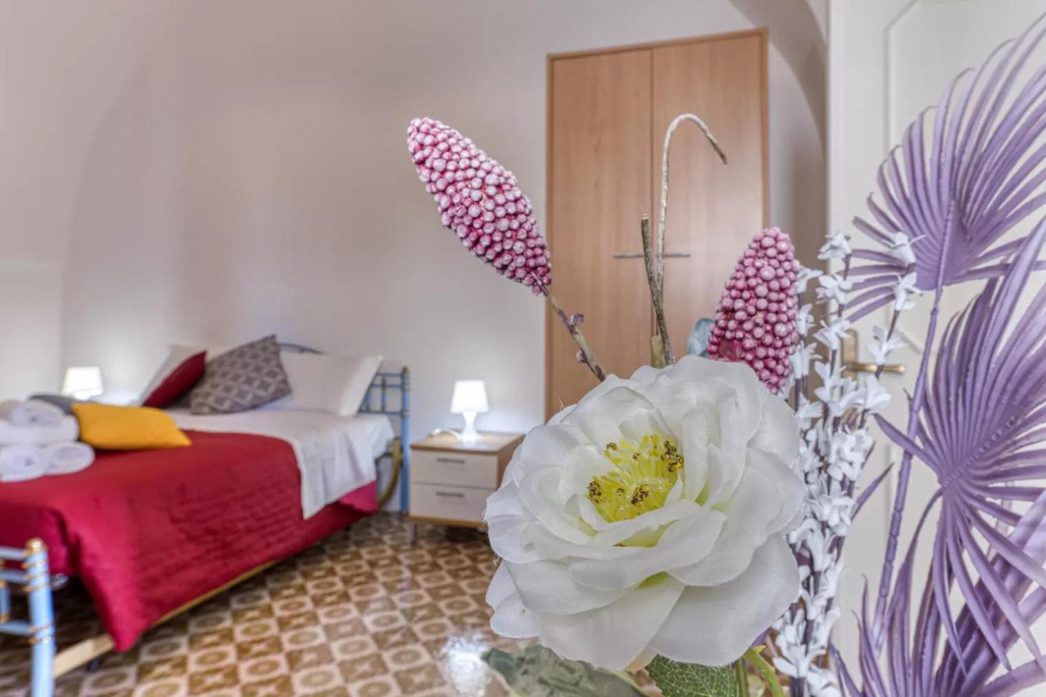 Villa Cesarea Dimora Di Charme 산타체사리텀 외부 사진