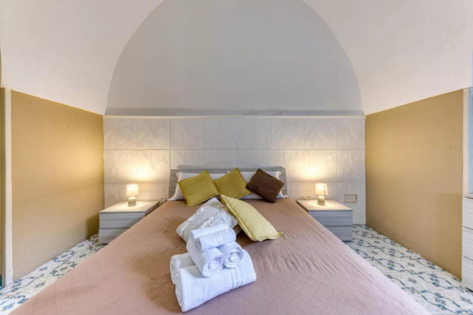 Villa Cesarea Dimora Di Charme 산타체사리텀 외부 사진