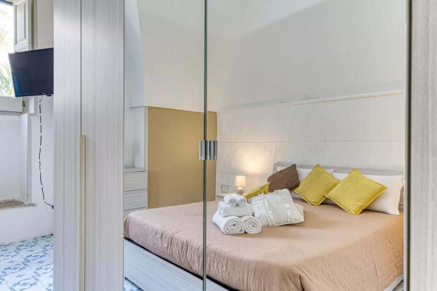 Villa Cesarea Dimora Di Charme 산타체사리텀 외부 사진