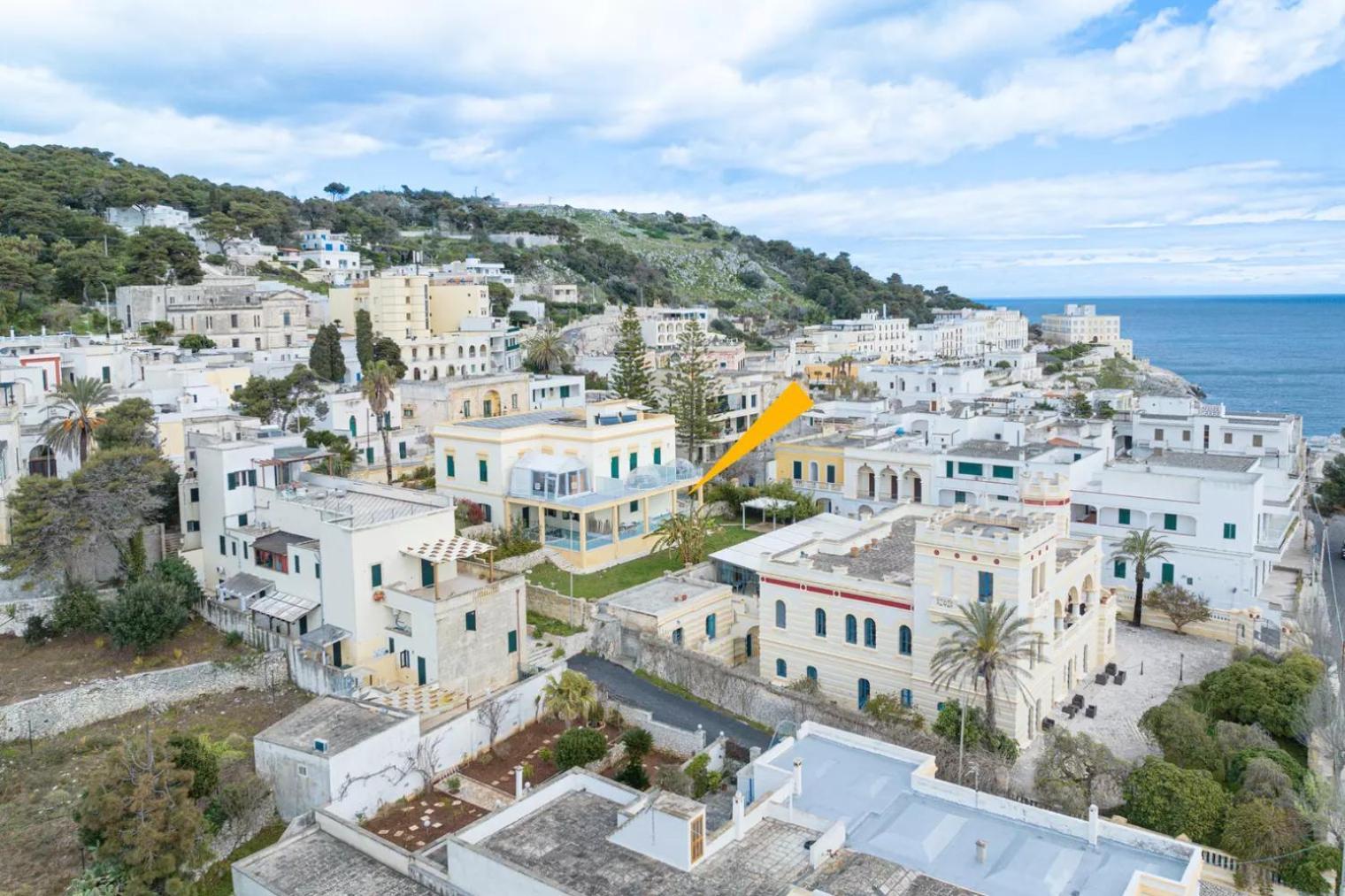 Villa Cesarea Dimora Di Charme 산타체사리텀 외부 사진