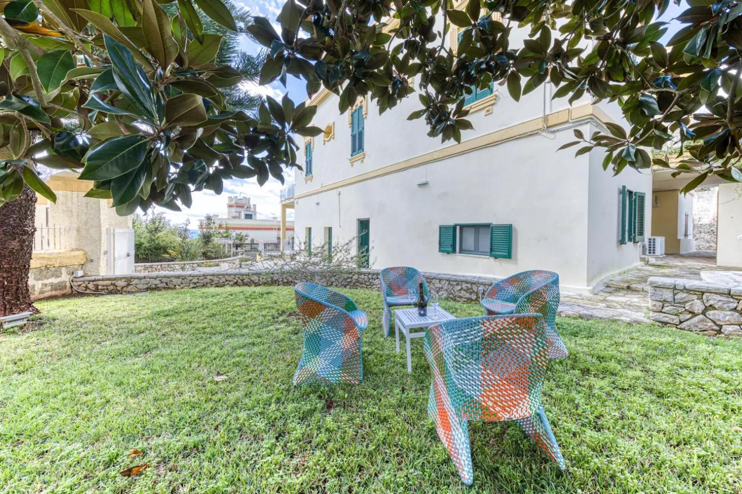 Villa Cesarea Dimora Di Charme 산타체사리텀 외부 사진