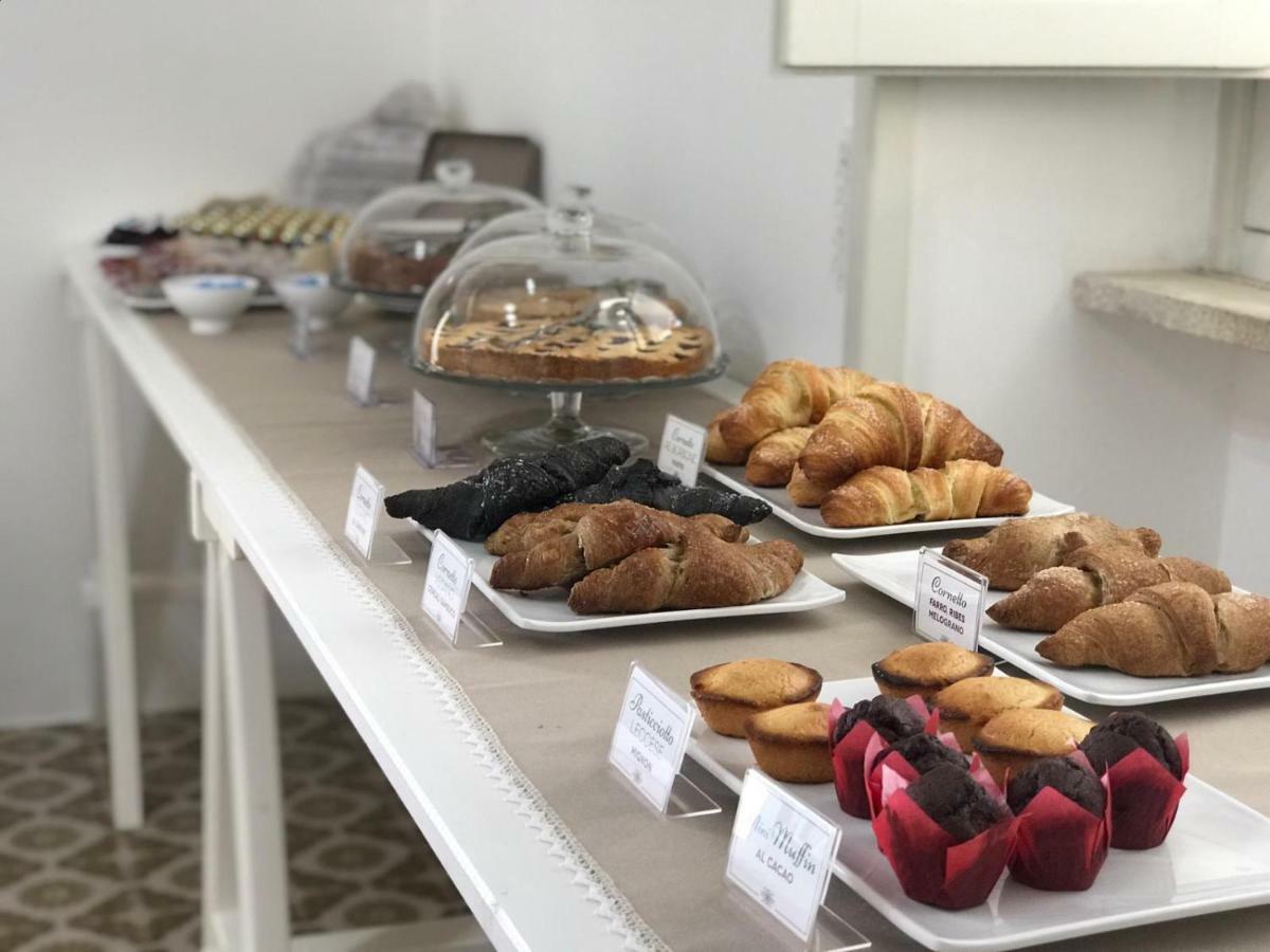 Villa Cesarea Dimora Di Charme 산타체사리텀 외부 사진